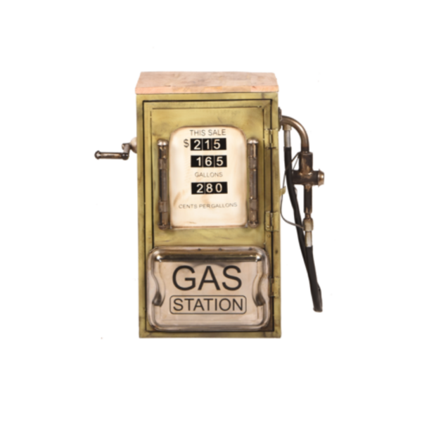 Vintage Gas Station | Sidetable foto 1